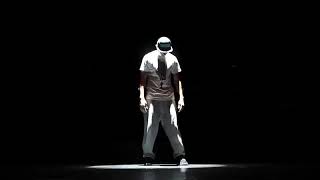 Download Lagu Tarian robot pria terbaik dunia MP3 Download Lagu Tarian robot pria terbaik dunia MP3