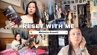 A VERY CHAOTIC RESET W ME (cleaning, skincare, laundry, mini hygiene haul, what I'm reading) by Melanie 160 views 1 year ago 10 minutes, 53 seconds