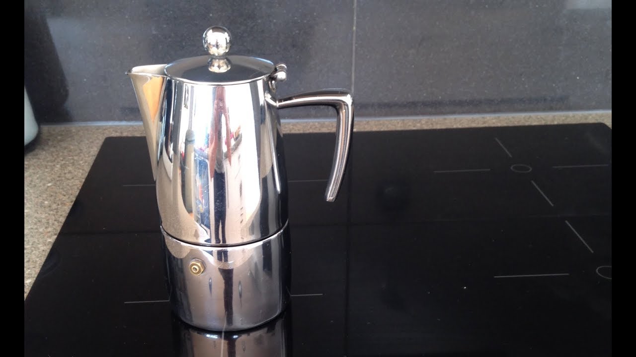 How to make a stovetop coffee - YouTube