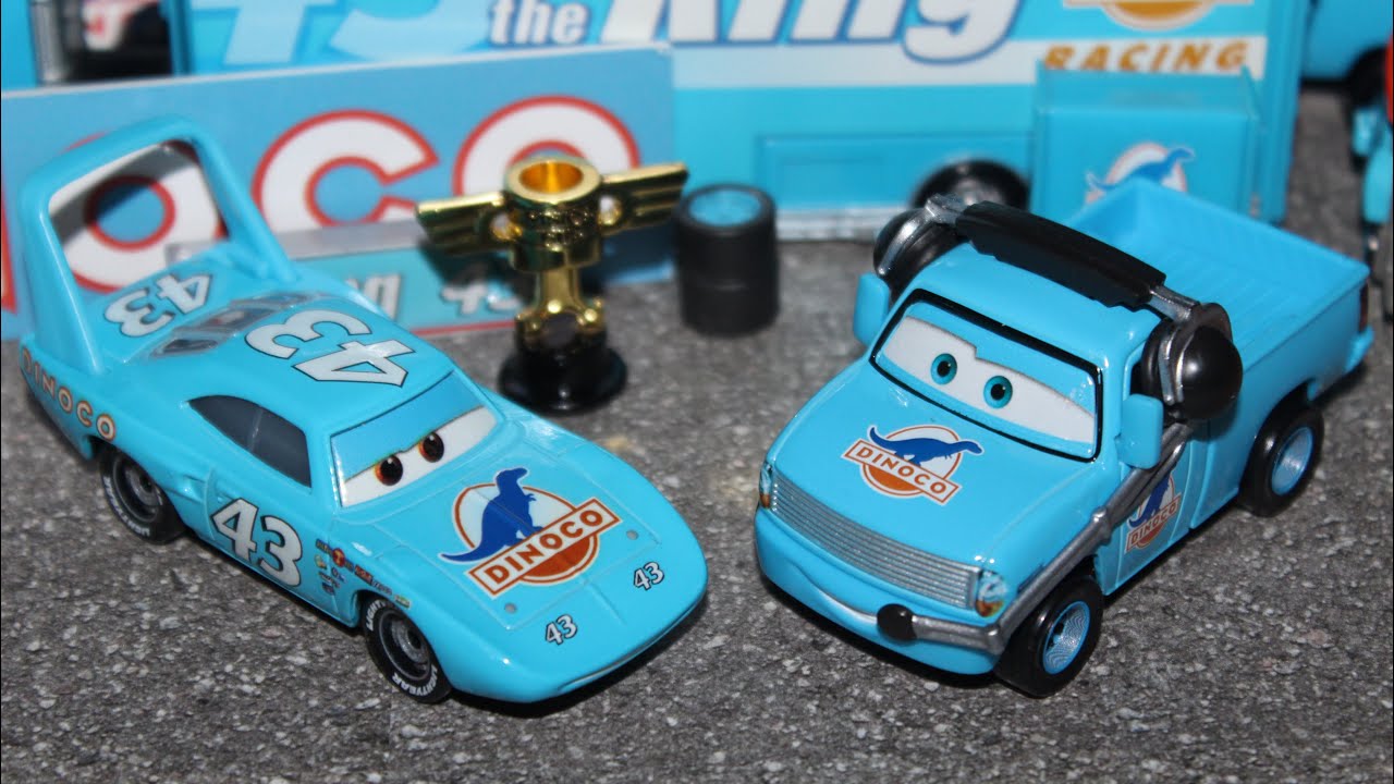 Mattel Disney Cars The King/Strip Weathers & Roger Wheeler Dinoco