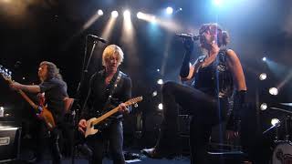 Duff - "Dead Horse" (Live Paris, France 2019)