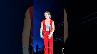 Benson Boone Thought A Fan Threw Him A Bra