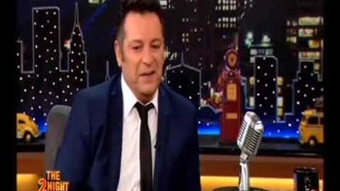 τραγουδιστής τα παράτησε όλα και πήγε στη Ζάμπια