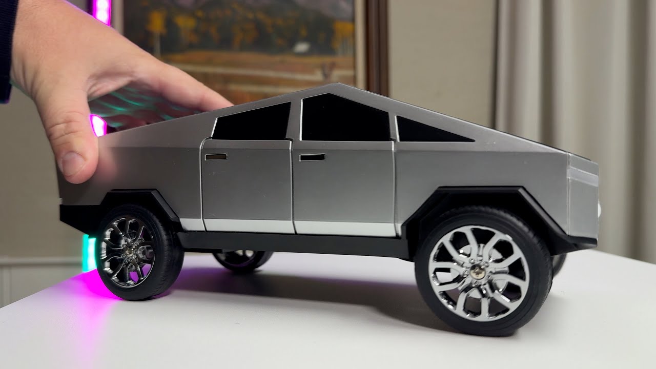 Портативная акустическая система Cyber ​​Truck с дисплеем, HD-звуком и поддержкой TWS