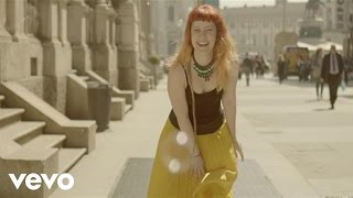 Video thumbnail of "Noemi - Don't Get Me Wrong (Official Video)"