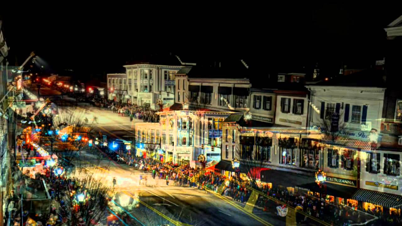 Christmas Horse Drawn Carriage Parade Lebanon Ohio YouTube