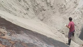 Barge unloads 5000 tons of white sand - part 3 - satisfying video