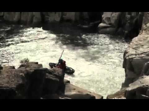 ექსტრემალმა ევან გარსიამ ამერიკის 5 ყველაზე სახიფათო ჩანჩქერი დაიპყრო