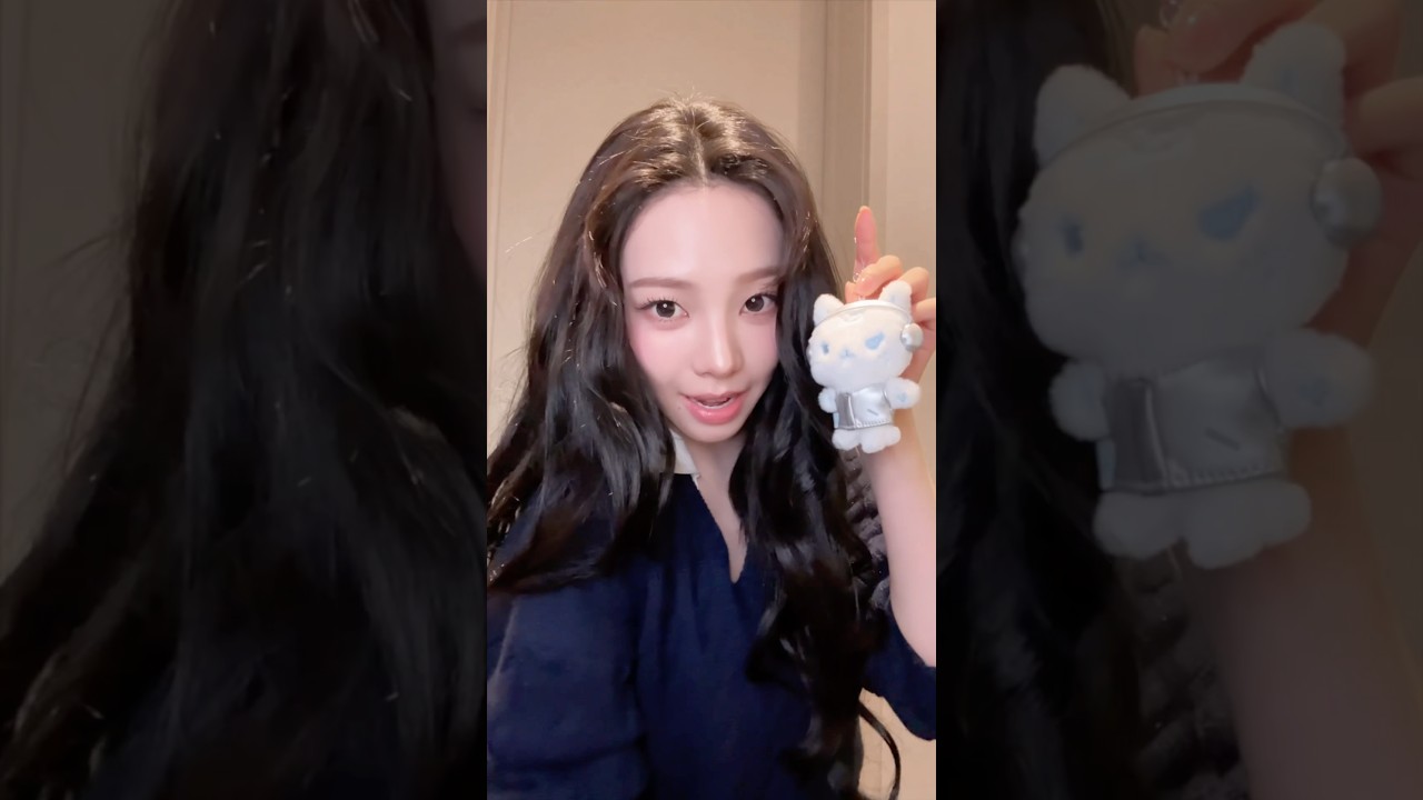 be my key chain ❤︎🔑 #aespa #KARINA #카리나 #WINTER #윈터#Keychain #aespaKeychain #aespaxAndersonPaak