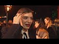 Звезды фильма «Голодные игры: Сойка-пересмешница. Часть 1» на премьере в Лондоне (видео)