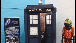 Staffordshire TARDIS - How To Build A TARDIS.