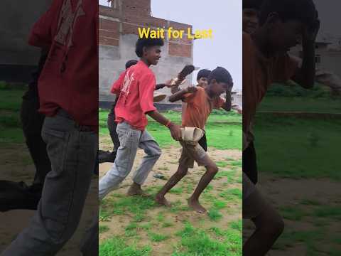 यह खेल बहुत जोखिम भरा है ।#shortvideo #minivlog #vlogger #vlog #viral #salempur #deoria #blogger