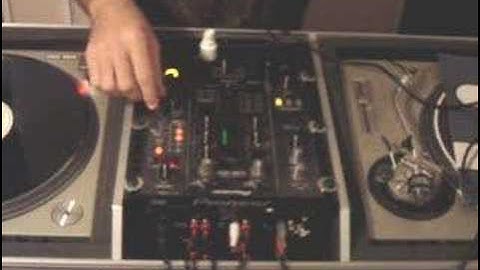 Pioneer DJM-400 mixer