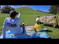 父と娘で作る手作り弁当。青空の下で親子ピクニック