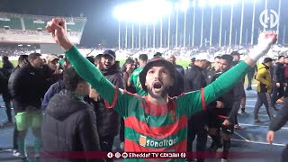 شاهد | حاج رجم ولاعبي المولودية "قلّبوها" مع الأنصار بعد الفوز على جمعية الشلف