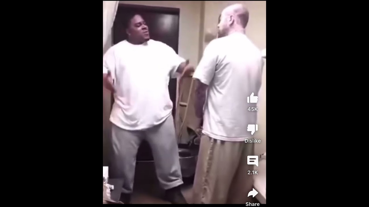 The Game vs Eminem ( black slim shady) 300 Brs Coming