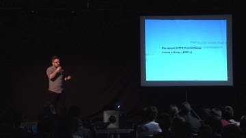 Rastko Vukašinović - Uloga PHP-a u big data startapima - PHP Meetup 2015