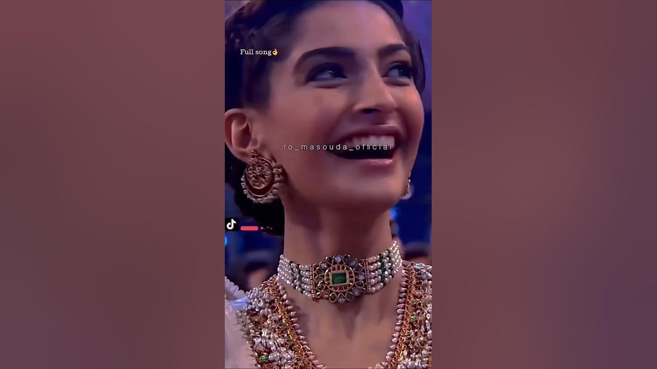 Mehndi Laga Ke Rakhna ❤️ Live Concert 🎤 Udit Narayan Alka Yagnik
