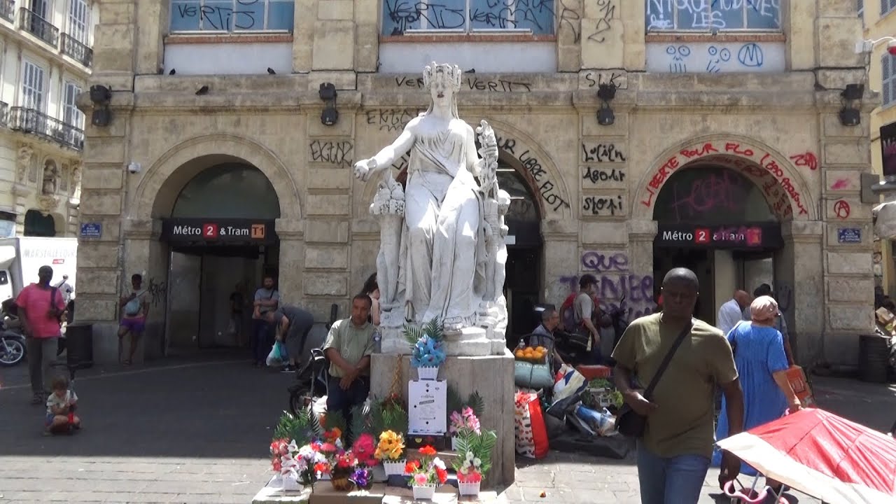 Marseille le marché de NOAILLES 6/9