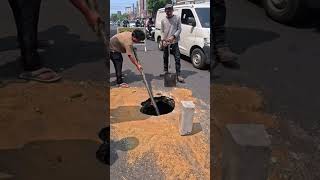 HUGE SINKHOLE APPEARS IN BANDUNG