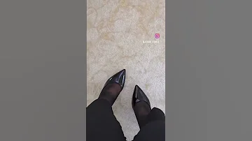 کفش پاشنه بلند و جوراب نازک و پای زن کارمند ایرانی High Heels And Nylon Socks And Feet Of An Goddess 
