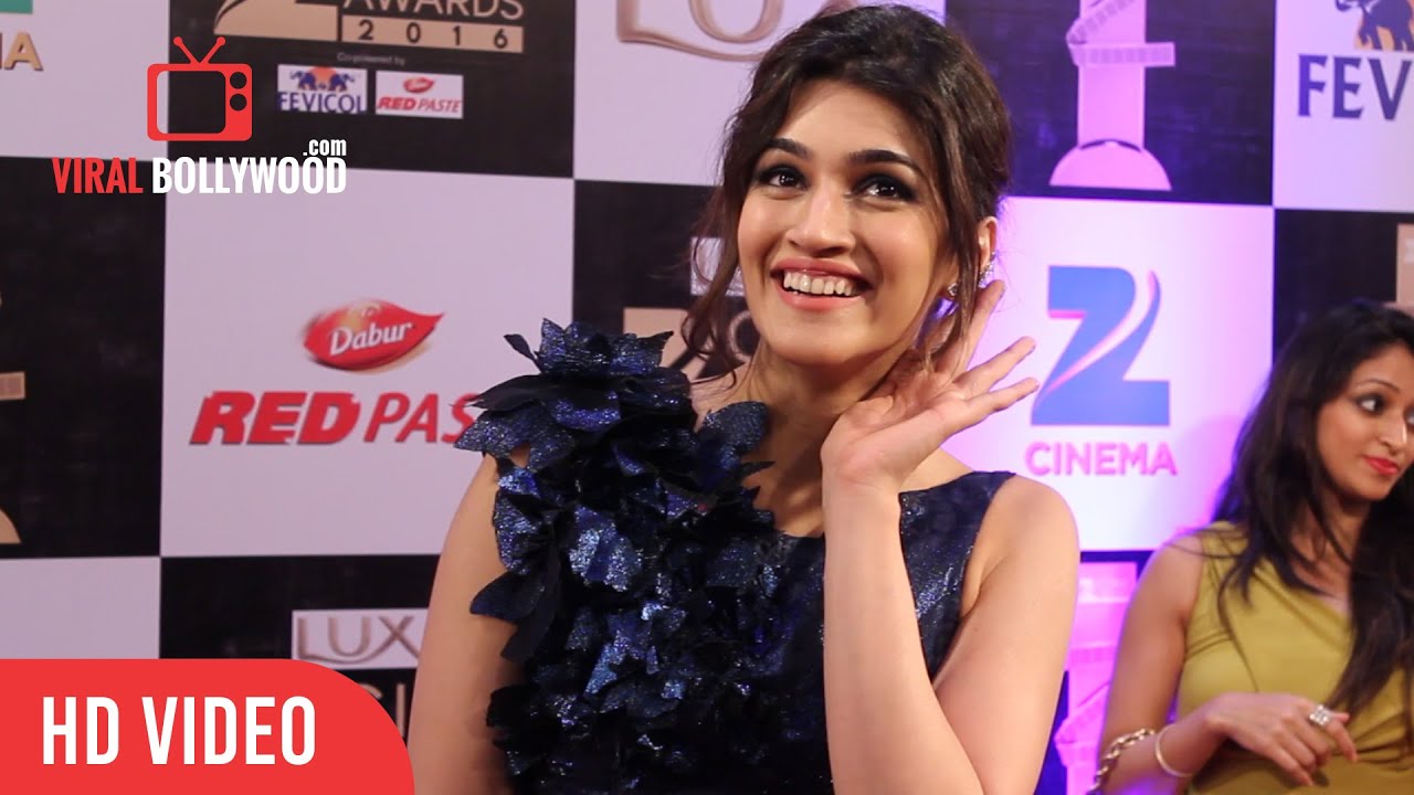 gorgeous kriti sanon at zee cine awards 2016 viralbollywood youtube