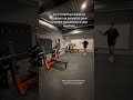 Technique non testée mais approuvée. #gomuscu #basicfit #serviette #machines #salledesport