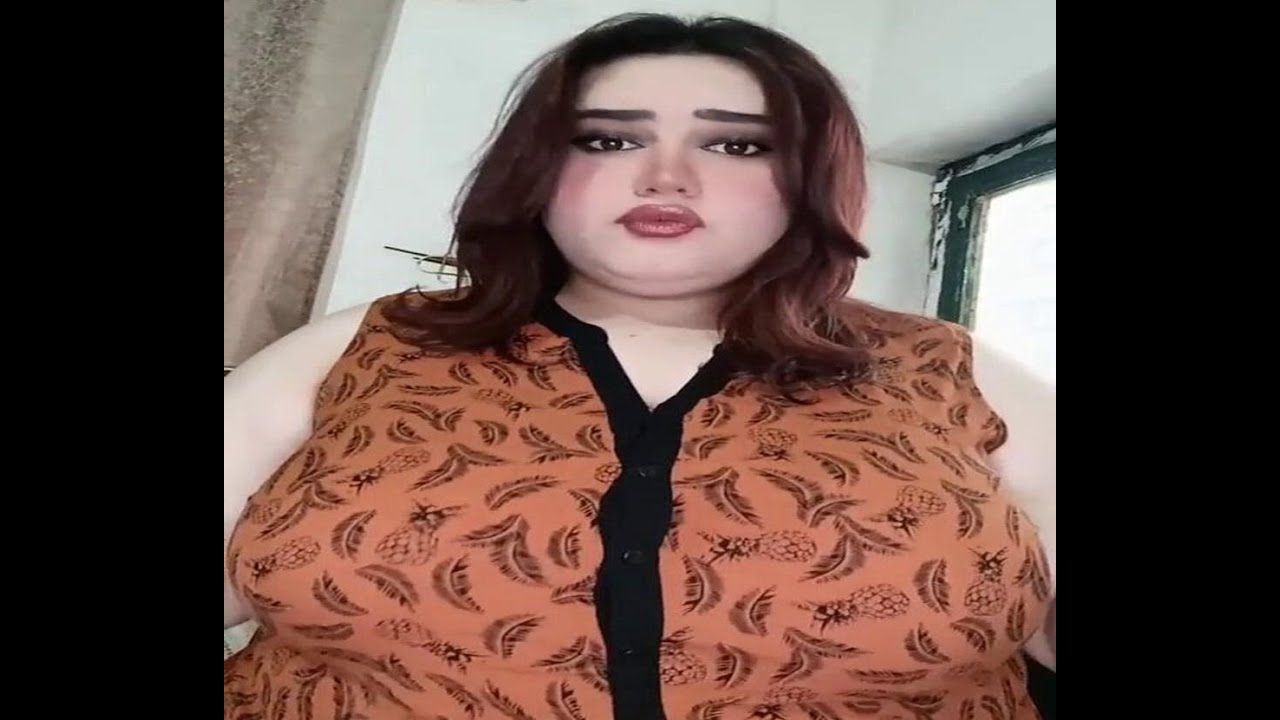 dema arab makeup artist - arab bbw plus size model