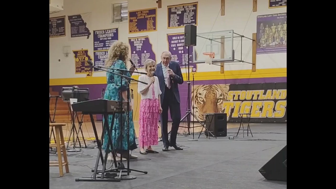 The Stanley Jones Singers, "Goin' Home", Written by Kent Woolston