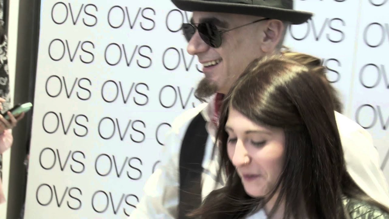 OVS Meet\u0026Greet Torino - J-Ax - YouTube