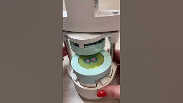 🩷 Customize a monogram keychain 🔑 in just minutes with Button Press!