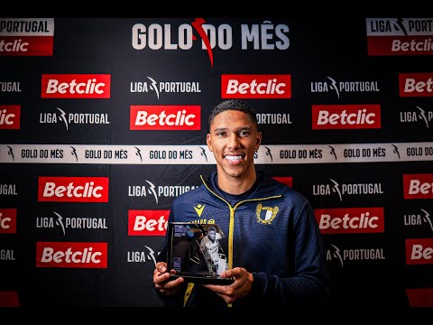 Sorriso recebe prémio de melhor golo de fevereiro