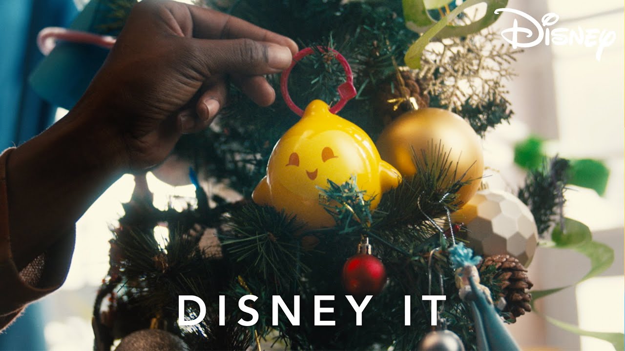 Un Augurio per Queste Feste | Spot Natale Disney 2023