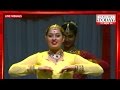 Modi enjoys Indian dance recitals
