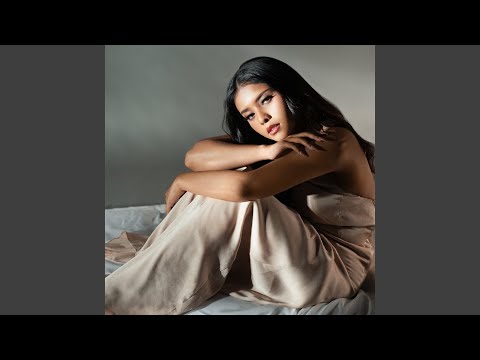 Sebatas Bayangmu - Rimar