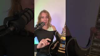 D7 vs D dominant 7 - What's the difference?