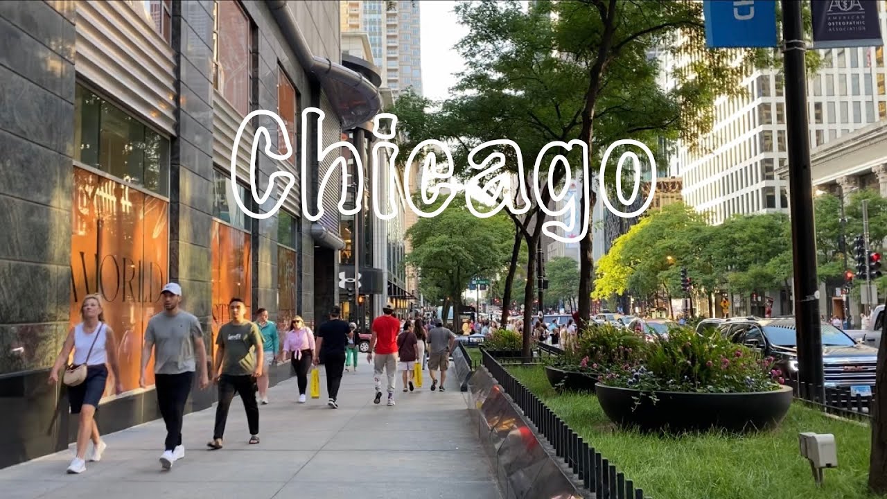 Delightful North Michigan Avenue/Magnificent Mile: Chicago Summer Walk Mid-July 2023