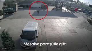 İşe Geç Kalan Adam Paraşütle İşe Gitti