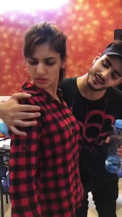 Break up ki ninja technique #ashortaday #comedy #ashishbishtvines #comedyshorts #natashasingh