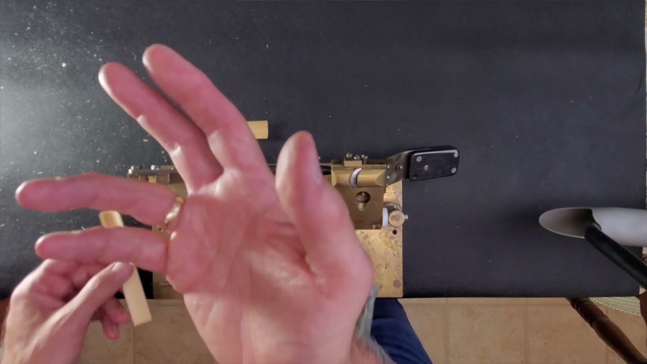 Lesson 2 Gouging   Reed Making with Barry Stees