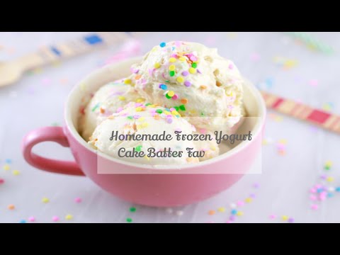 homemade-frozen-yogurt-|-cake-batter-fav