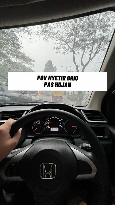 POV Nyetir Brio Pas Hujan 💦 | Dijual Honda Brio E CVT 2022 KM 13rb Service Record Honda