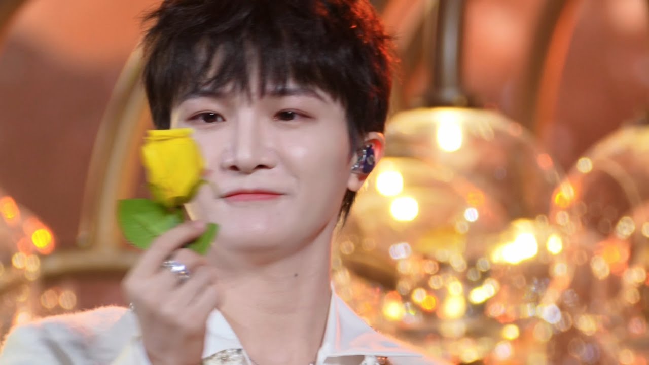 [周深ZhouShen Charlie]《风吹过的晨曦》LIVE - 250319【东方卫视品质盛典】4K Focus