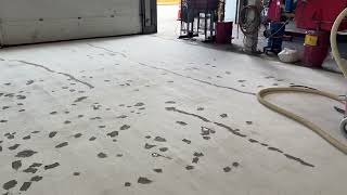 How to Use Ardex SD-M to Fill Cracks & Holes on Concrete Floors