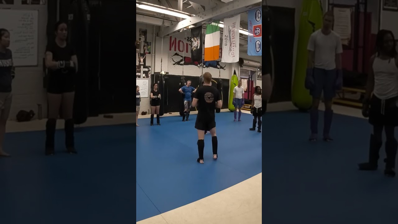 How to use technical sparring in #MuayThai part 1 #pointsparring #thaiboxing