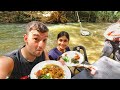 Lunch IN the River In Malaysia (Gulai Batang Pisang)  - Traveling Malaysia Ep. 119