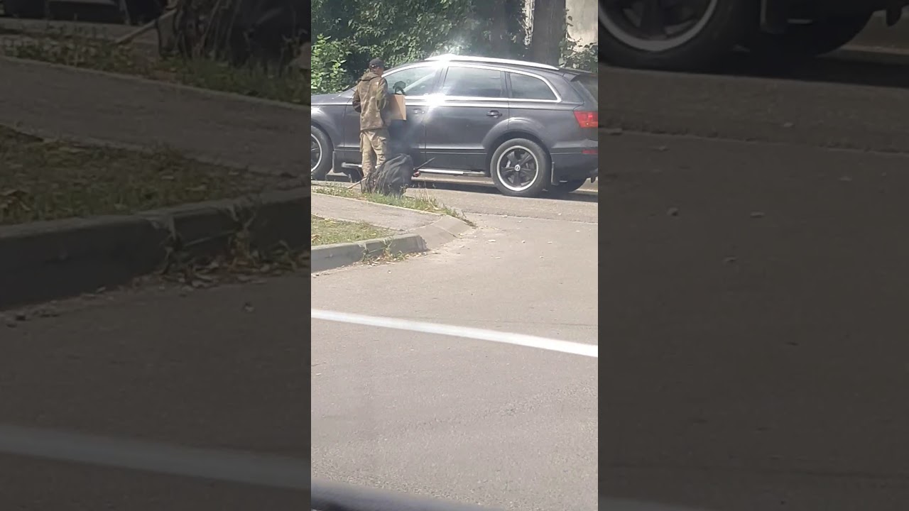 Бухло в машине Бухло в машине