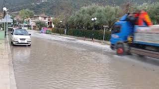 Ο περιφερειακός δρόμος στο κέντρο της Νικιάνας