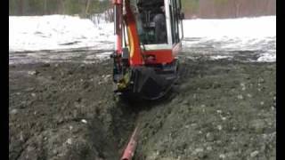 The smallest engcon tiltrotator, for mini machines