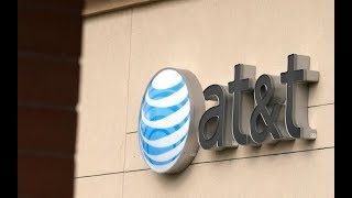 AT&amp;amp;T ready to f ight U S  on Time Warner deal CEO